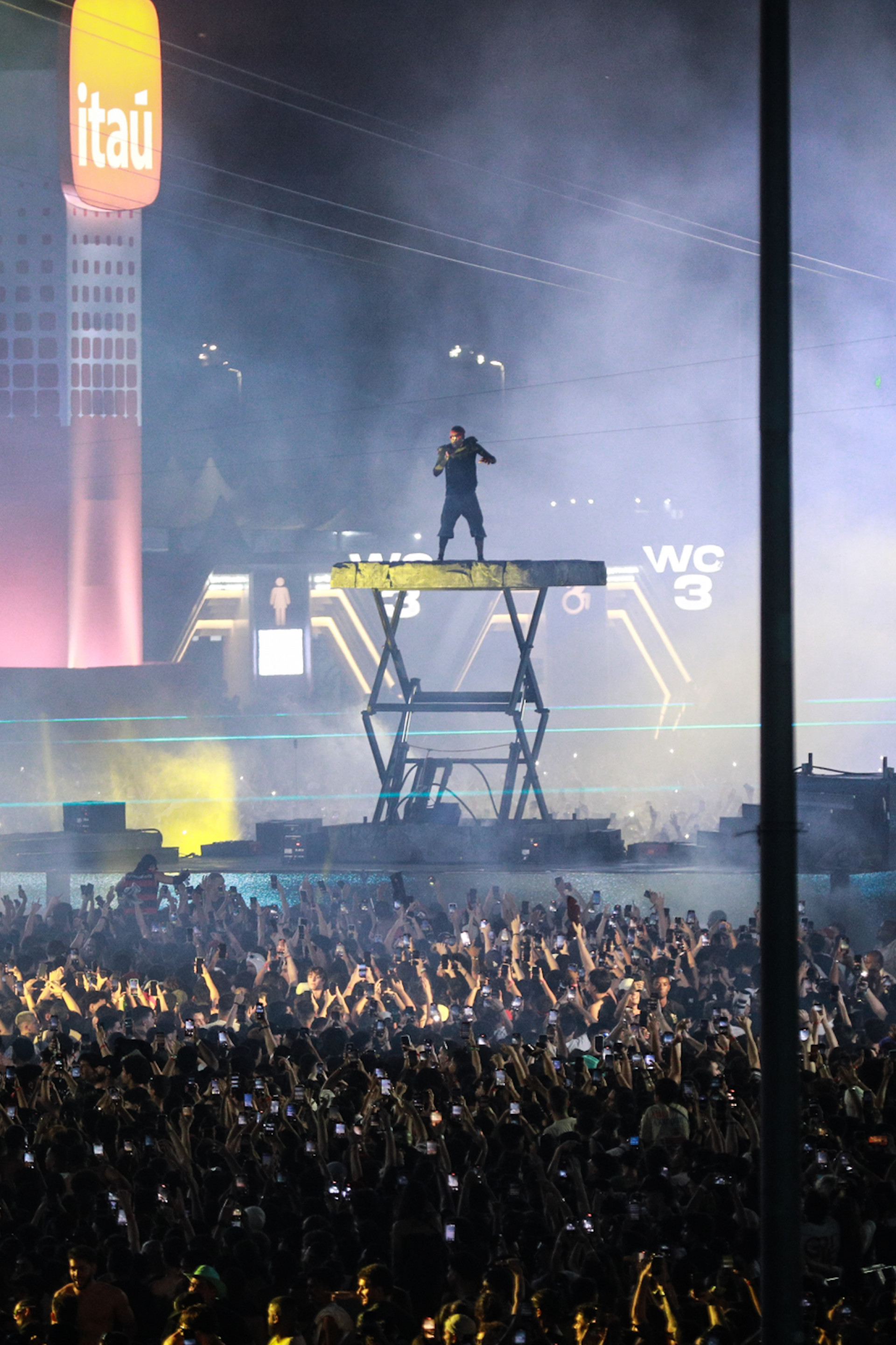 Travis Scott quebra tudo no primeiro dia do Rock in Rio - Delson Silva / AgNews