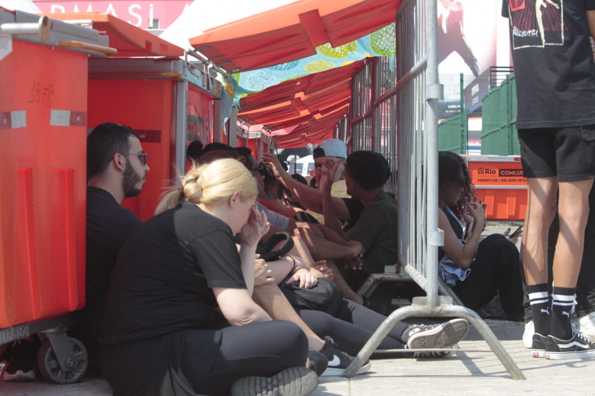 Fila para o segundo dia de Rock in Rio começaram a se formar desde as primeiras horas - Reginaldo Pimenta / Agência O Dia