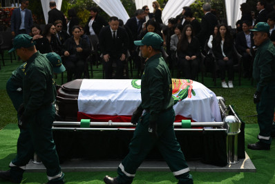 Ex-presidente do Peru Alberto Fujimori é enterrado em Lima