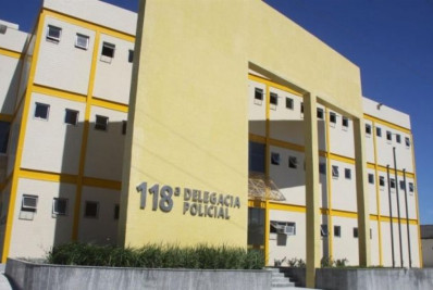 Homem é preso após agredir fisicamente a esposa em Araruama