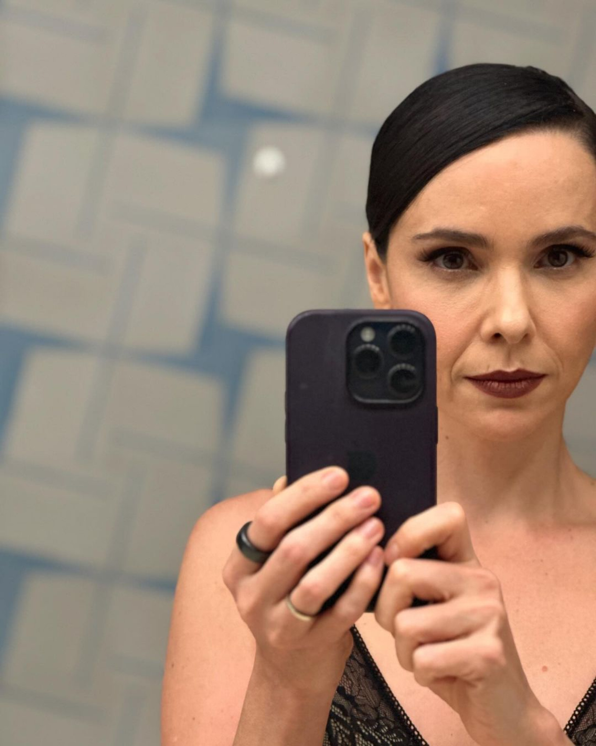 Débora Falabella abre álbum de fotos  - Reprodução / Instagram 