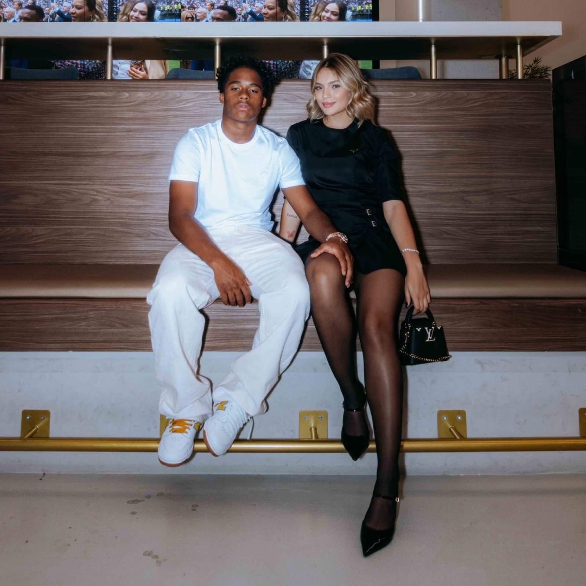 Gabriely Miranda e Endrick anunciaram o casamento nesta segunda-feira (16) - Reprodução / Instagram