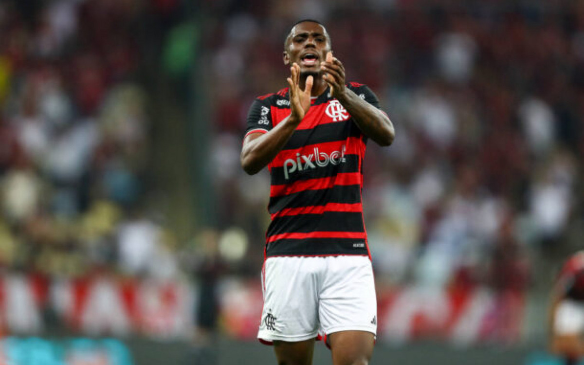 Clubes europeus demonstram interesse por promessa do Flamengo