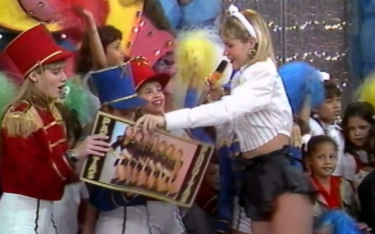 Trecho do 'Xou da Xuxa' com as paquitas - Reprodução/Globo