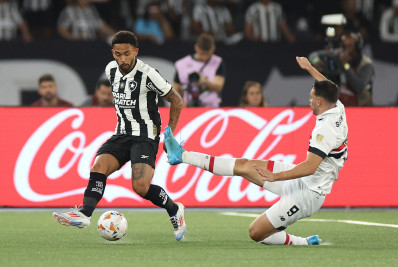 Botafogo desperdiça oportunidades e empata com o São Paulo pela Libertadores