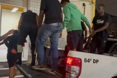 Seis homens são presos em flagrante por tráfico de drogas durante operação em São João de Meriti