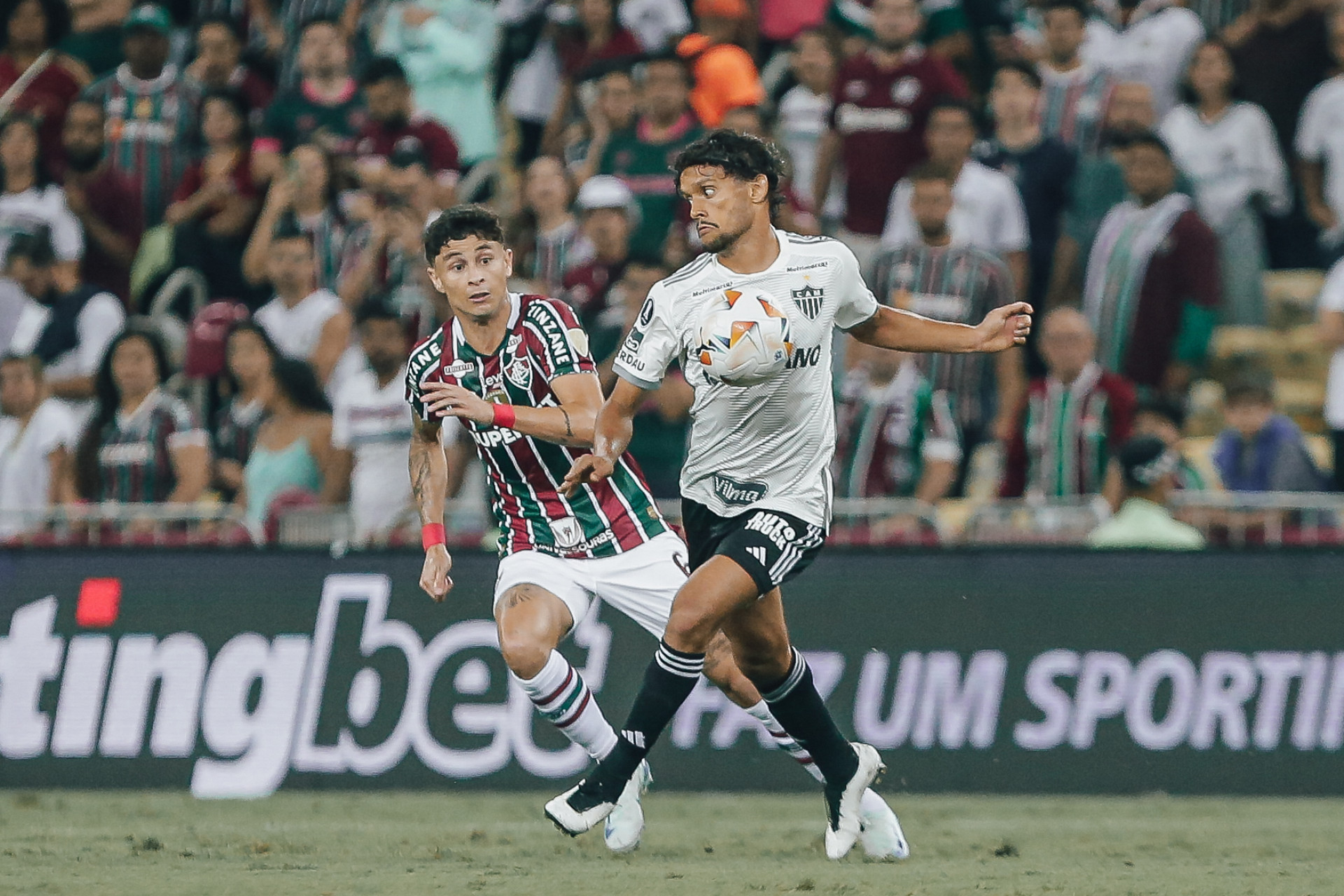 Gustavo Scarpa reencontrou o Fluminense - Lucas Mer&ccedil;on/Fluminense FC