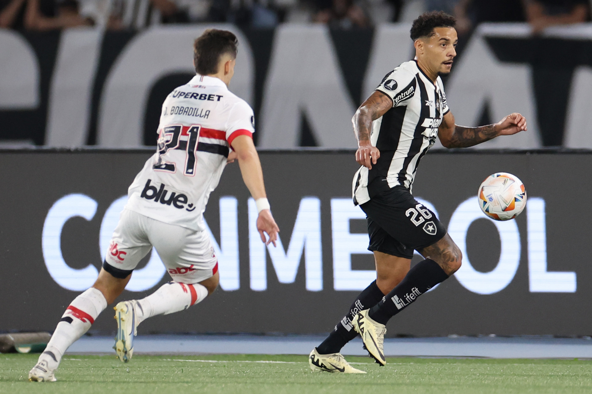 Botafogo e S&atilde;o Paulo se enfrentaram pela Copa Conmebol Libertadores - Vitor Silva/Botafogo