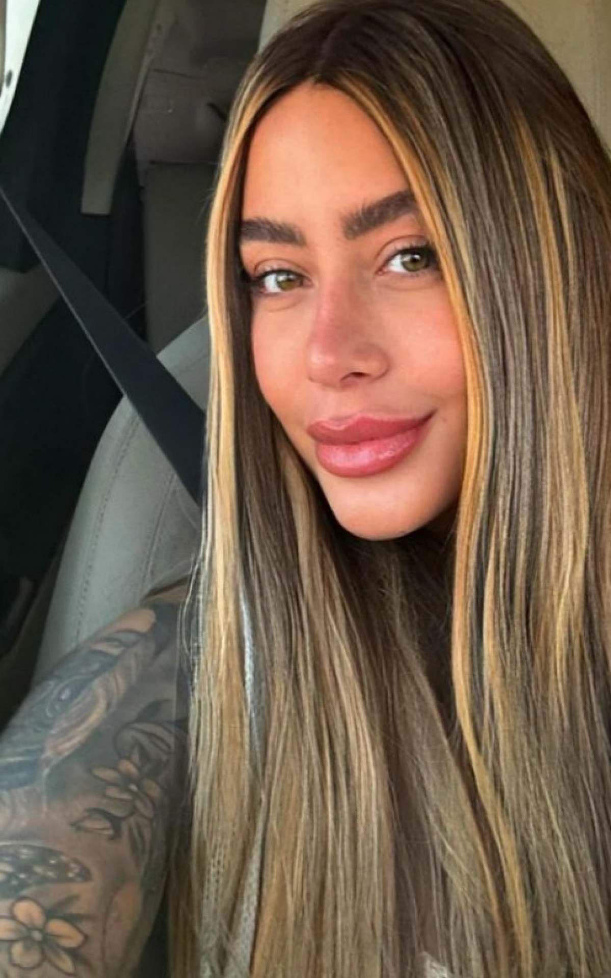 Rafaella usa o tom 'caramelo sublime' nos fios - Reprodução do Instagram