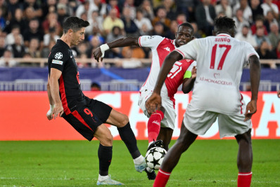 Com show de brasileiro, Monaco surpreende e derrota Barcelona na Liga dos Campeões