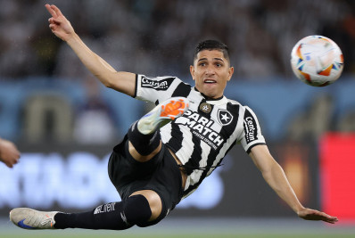 Savarino aponta domínio do Botafogo e pede mais confiança ao time na frente