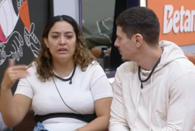 A Fazenda: Camila Moura vai às lágrimas ao falar sobre fim de relacionamento com Lucas Buda