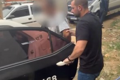 Homem é preso em Três Poços com motos roubadas e pornografia infantil no celular