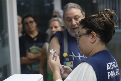 Fiocruz mantém alerta para alta de casos graves de covid-19