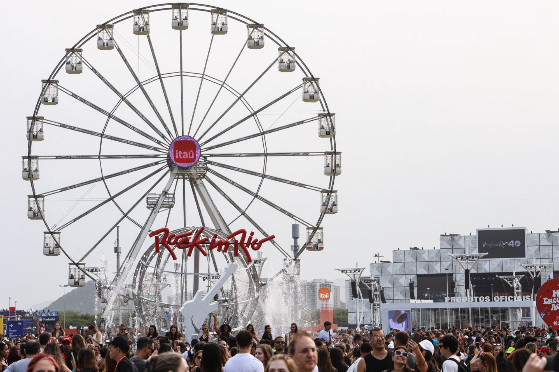 Público lotou Cidade do Rock no quarto dia de evento do Rock in Rio - Renan Areias / Agência O Dia