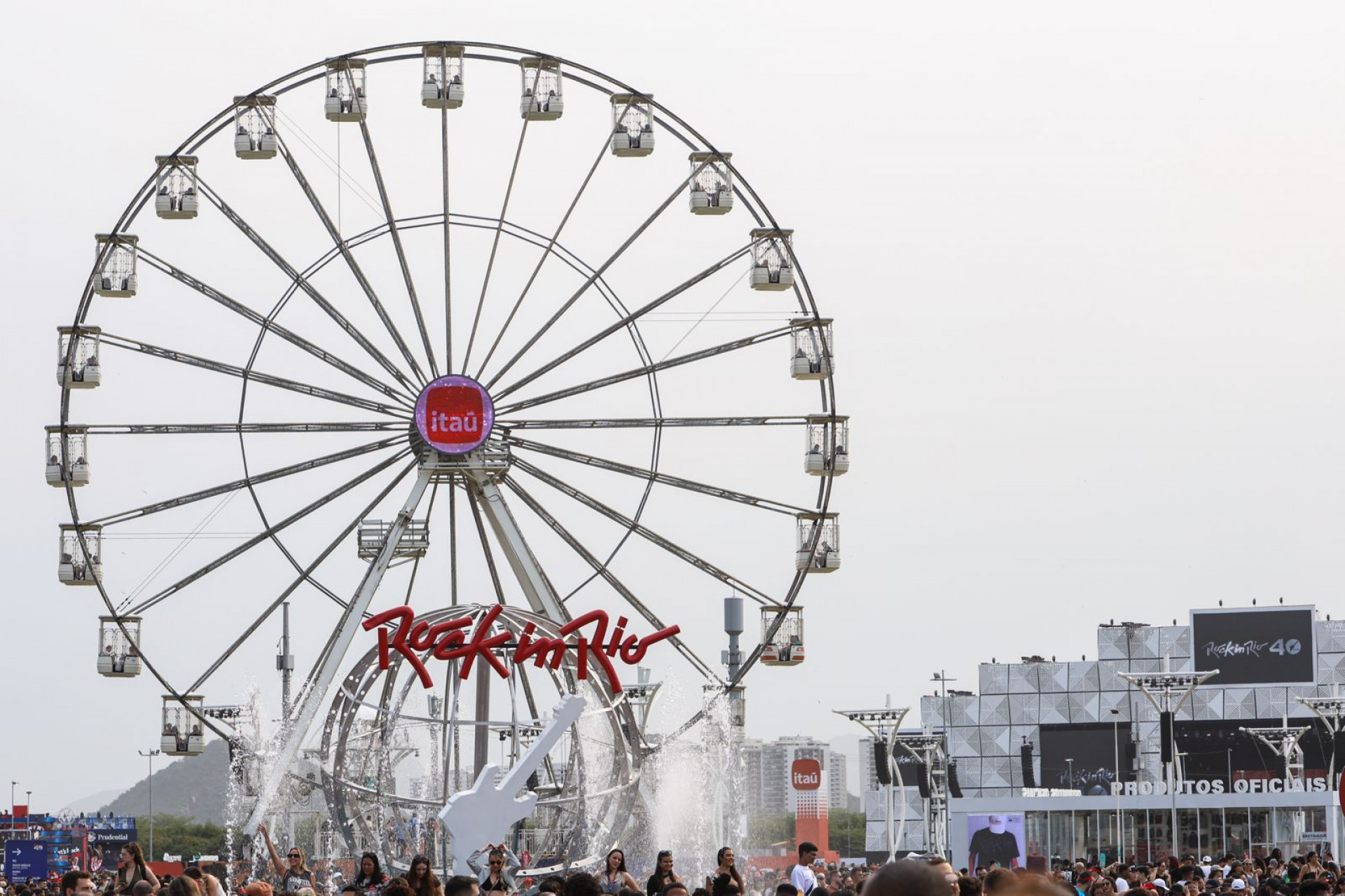 Público lotou Cidade do Rock no quarto dia de evento do Rock in Rio - Renan Areias / Agência O Dia