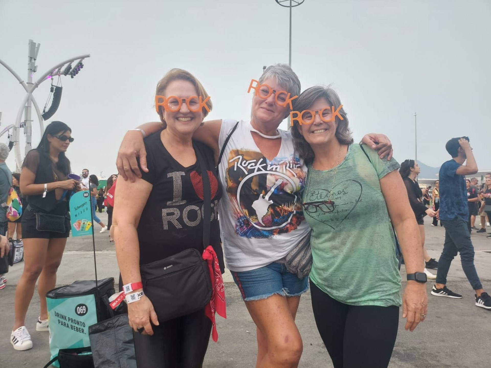 As amigas Krika Sá, Mônica Morgado e Adriana Seara estiveram em todas as edições do festival - Rachel Siston / Agência O Dia