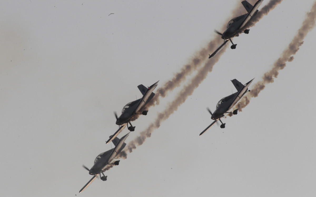 Esquadrilha da Fumaça durante o quinto dia do Festival Rock In Rio Brasil - 40 anos e para sempre, realizado na Cidade do Rock, no Rio de Janeiro, nesta sexta-feira, 20. 