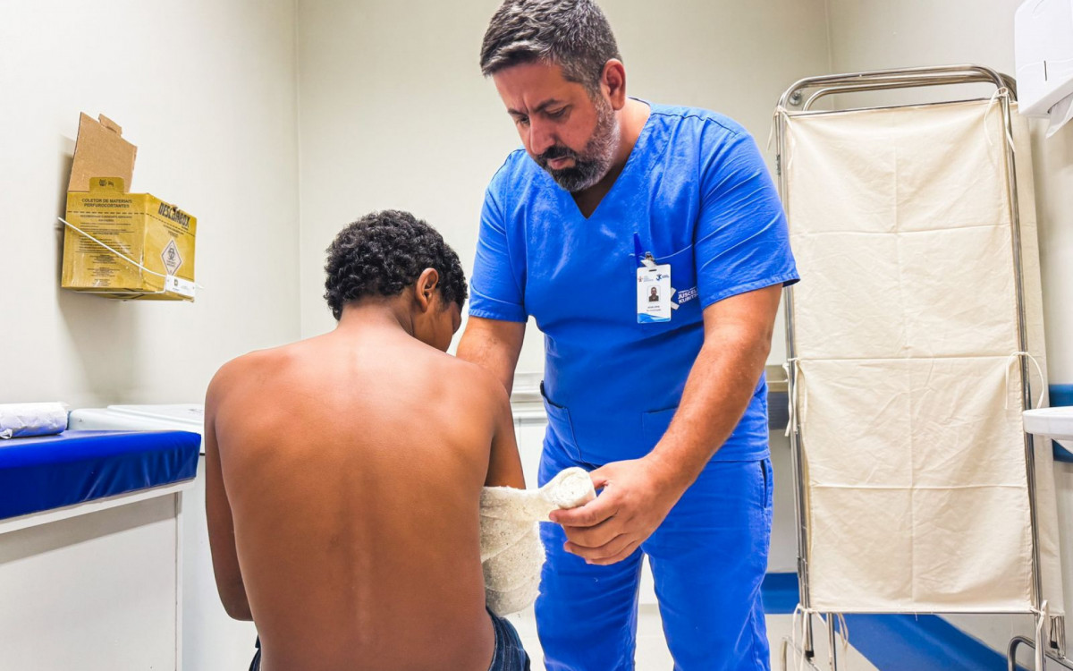 Arthur Soares deu entrada na recepção e foi atendido na Ortopedia