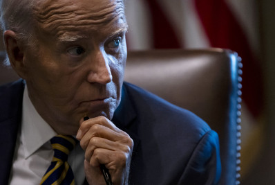 Biden diz estar 'trabalhando' pela volta dos deslocados ao Líbano e Israel