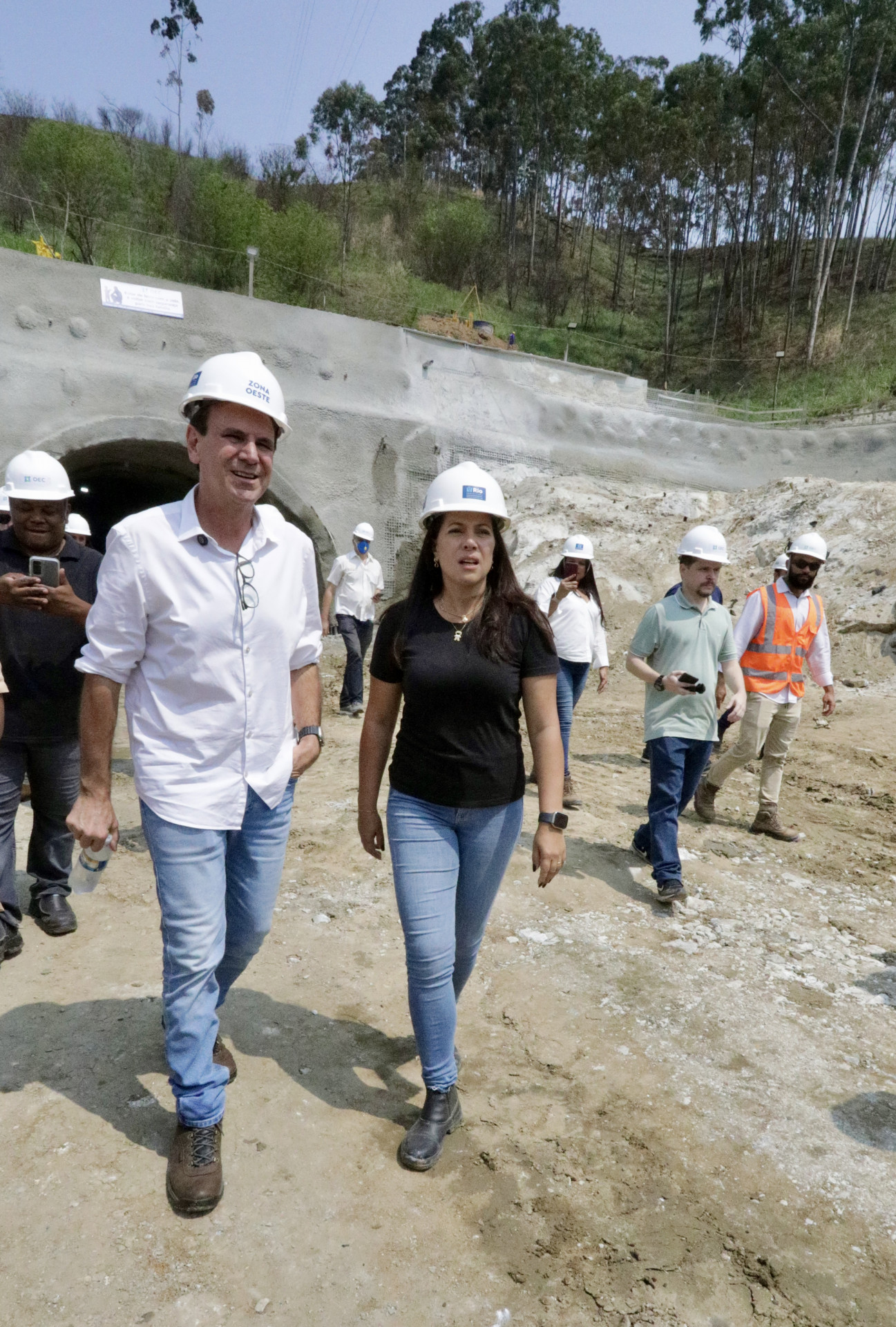 Eduardo Paes visita obra de túnel em Campo Grande, nesta sexta-feira (20)
 - Divulgação