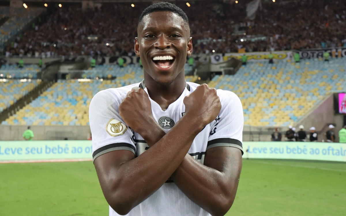 Luiz Henrique anotou o gol da vit&oacute;ria do Botafogo sobre o Fluminense