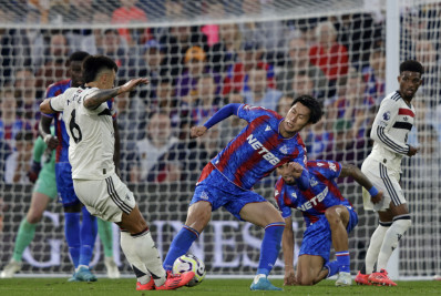 Manchester United pressiona, mas fica no empate com o Crystal Palace pela Premier League