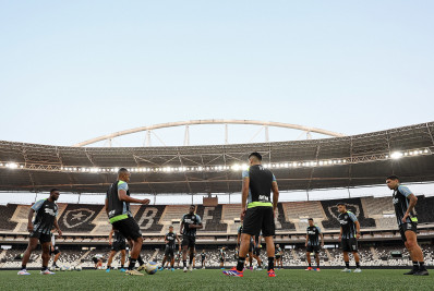 Botafogo divulga relacionados para clássico com o Fluminense sem novidades