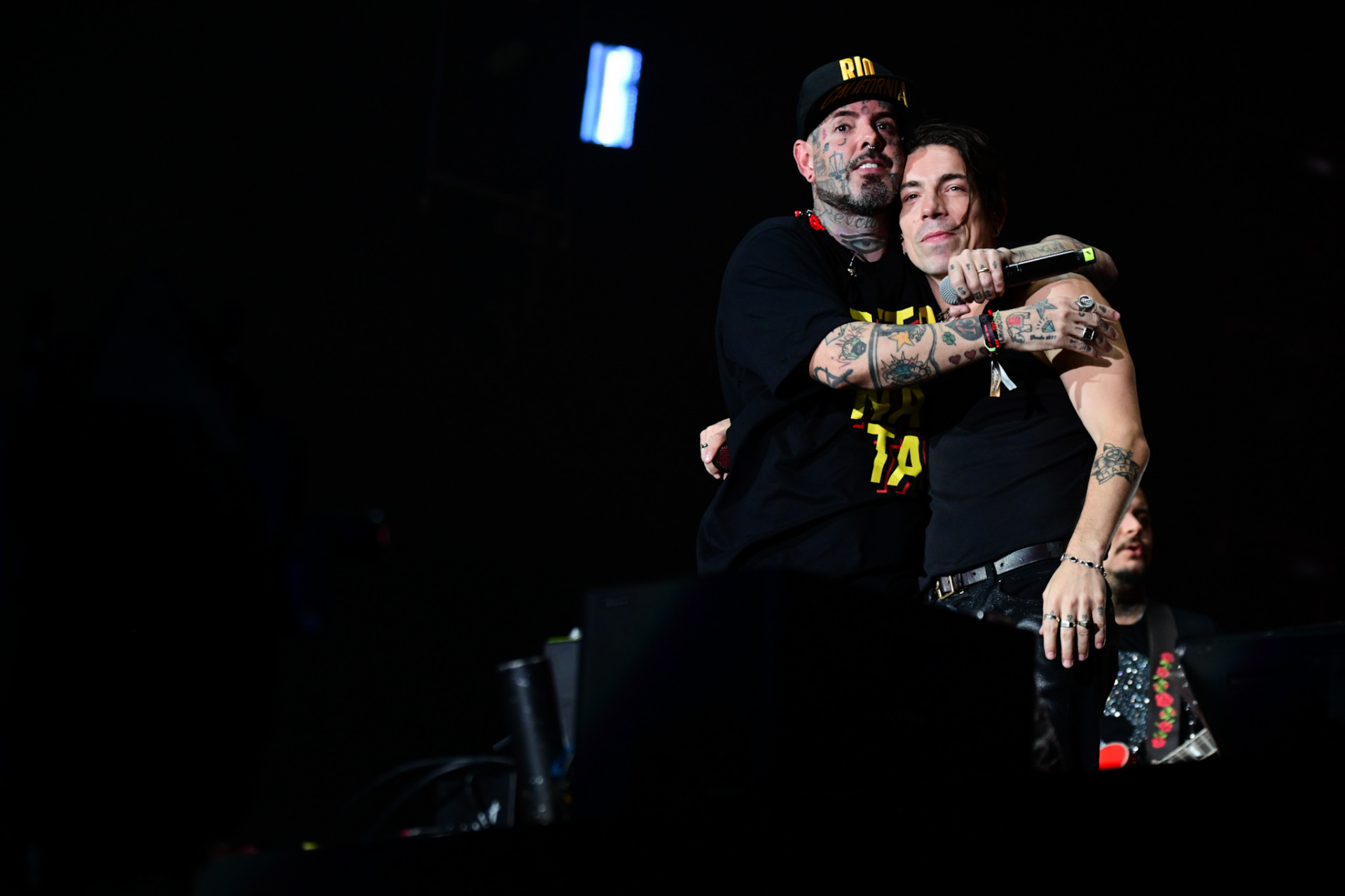 Tico Santa Cruz e Di Ferrero se apresentam no Palco Mundo do Rock in Rio - Leo Franco / AgNews