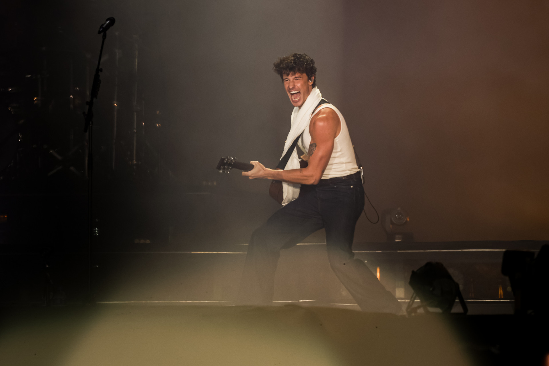 Shawn Mendes se apresenta no palco Mundo do Rock in Rio - Renan Areias/Agência O Dia