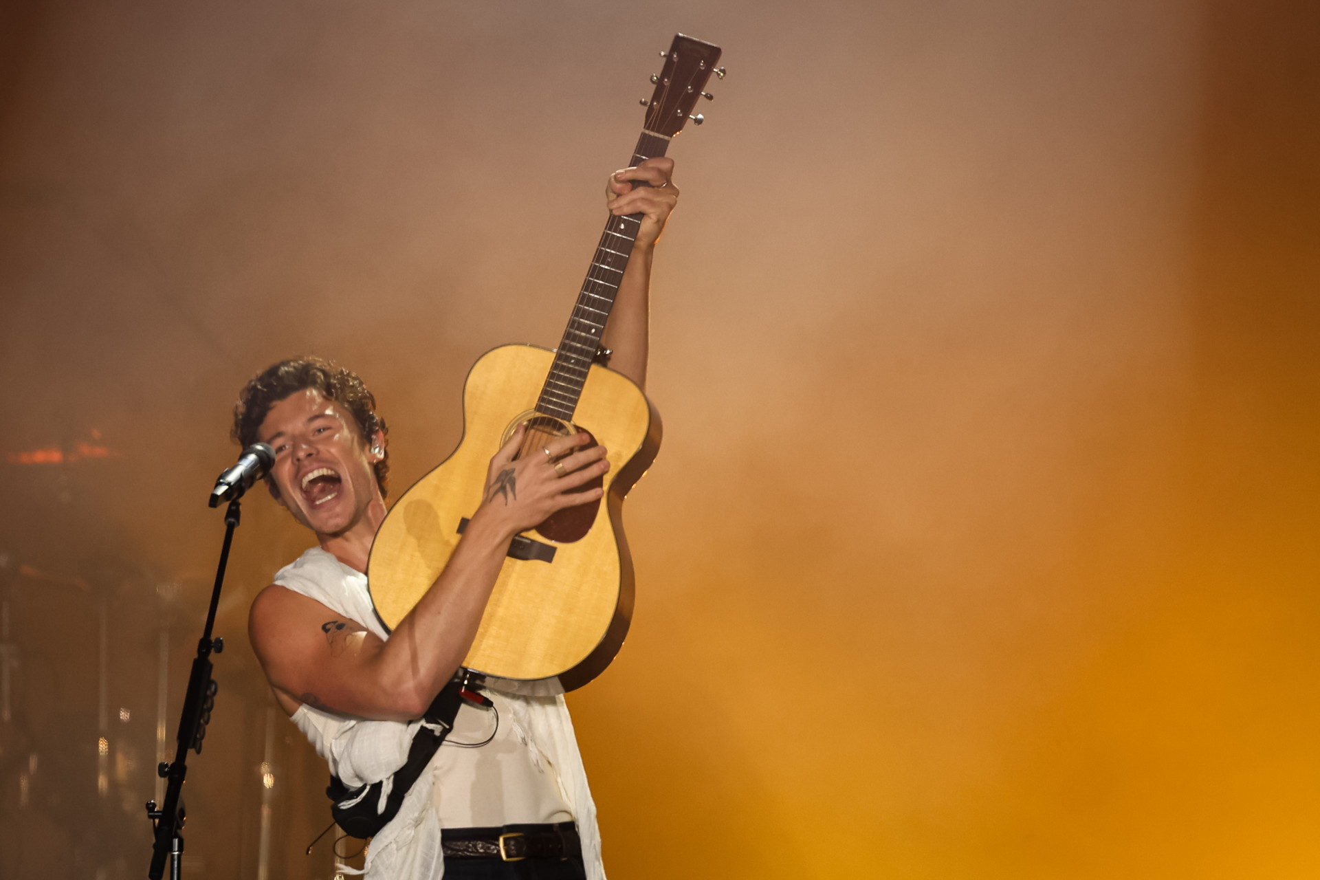 Shawn Mendes se apresenta no palco Mundo do Rock in Rio - Renan Areias / Agência O Dia