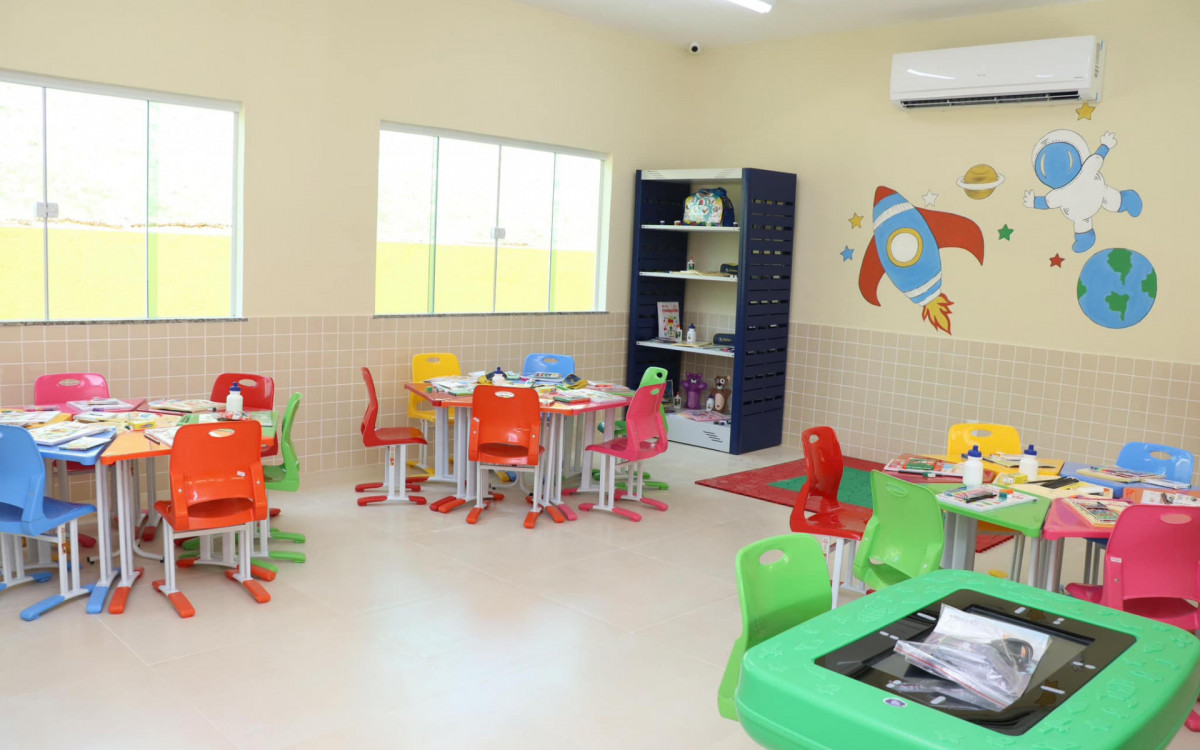 Inauguração Escola Municipal de Tempo Integral 100% Ecológica Joaquina Rangel