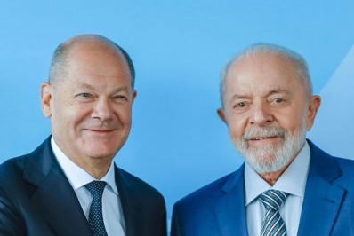 Lula se reúne com Scholz, da Alemanha, e conversam sobre cooperação entre os países