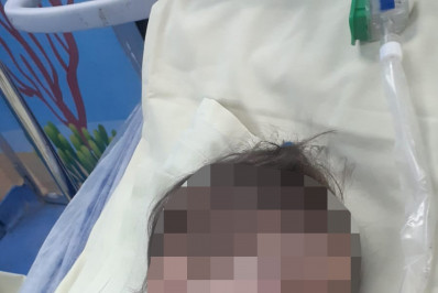 Mãe denuncia demora na transferência de criança para leito de CTI: 'É muito descaso'