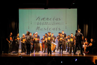 Projeto Eu só quero é ser feliz convida para Concerto Final