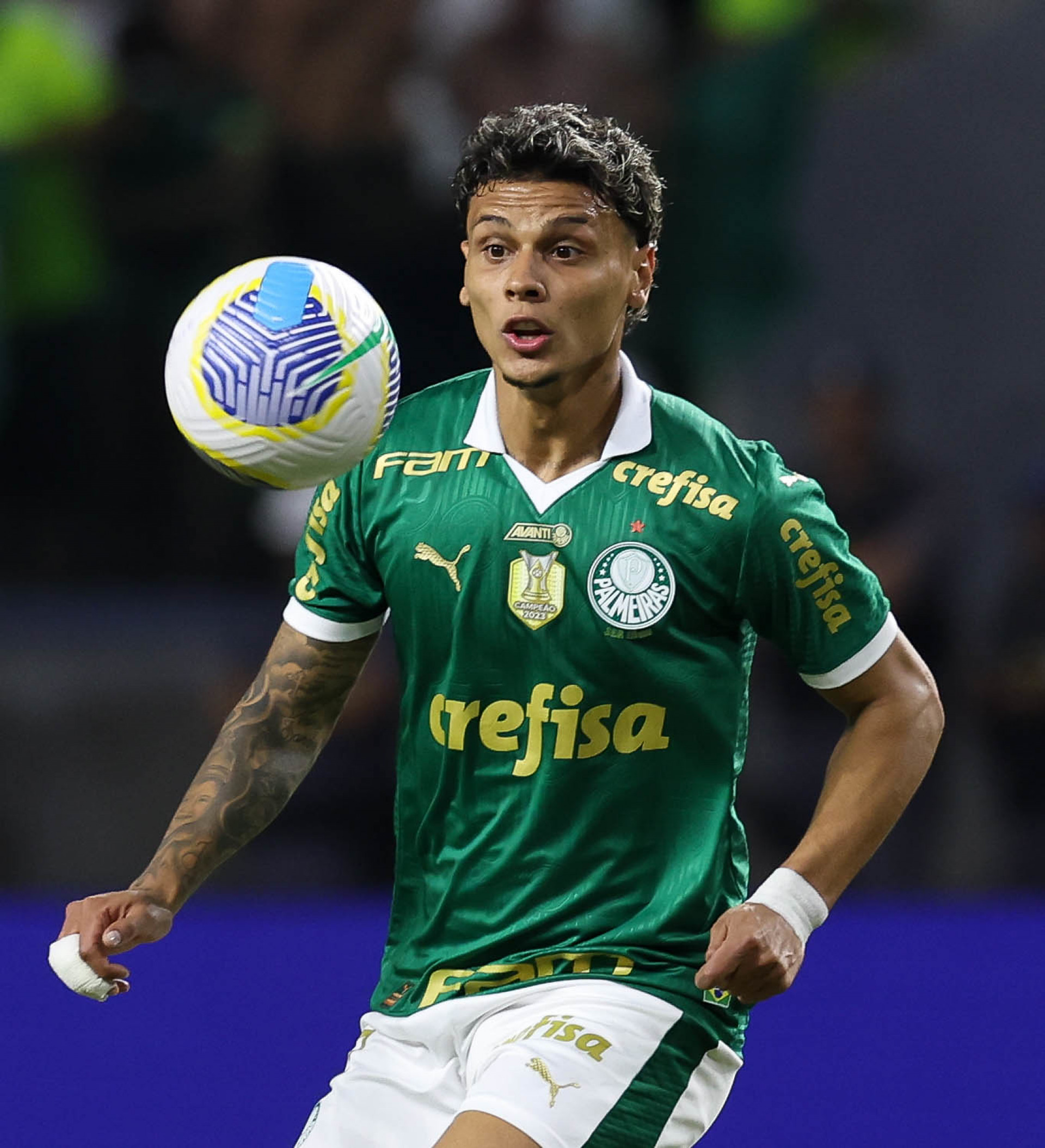 Richard Ríos em jogo do Palmeiras