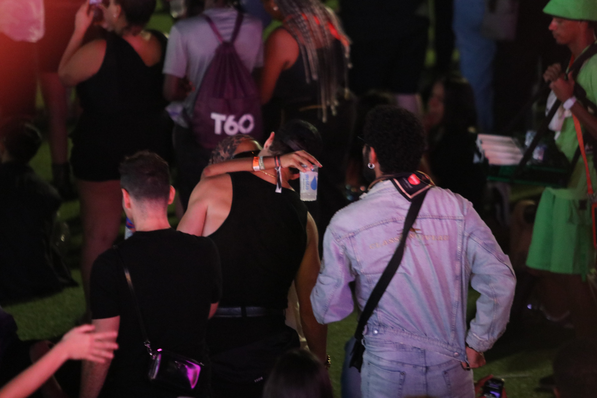 José Loreto e Duda Santos aos beijos no último dia de Rock in Rio - Claudio Andrade/AgNews