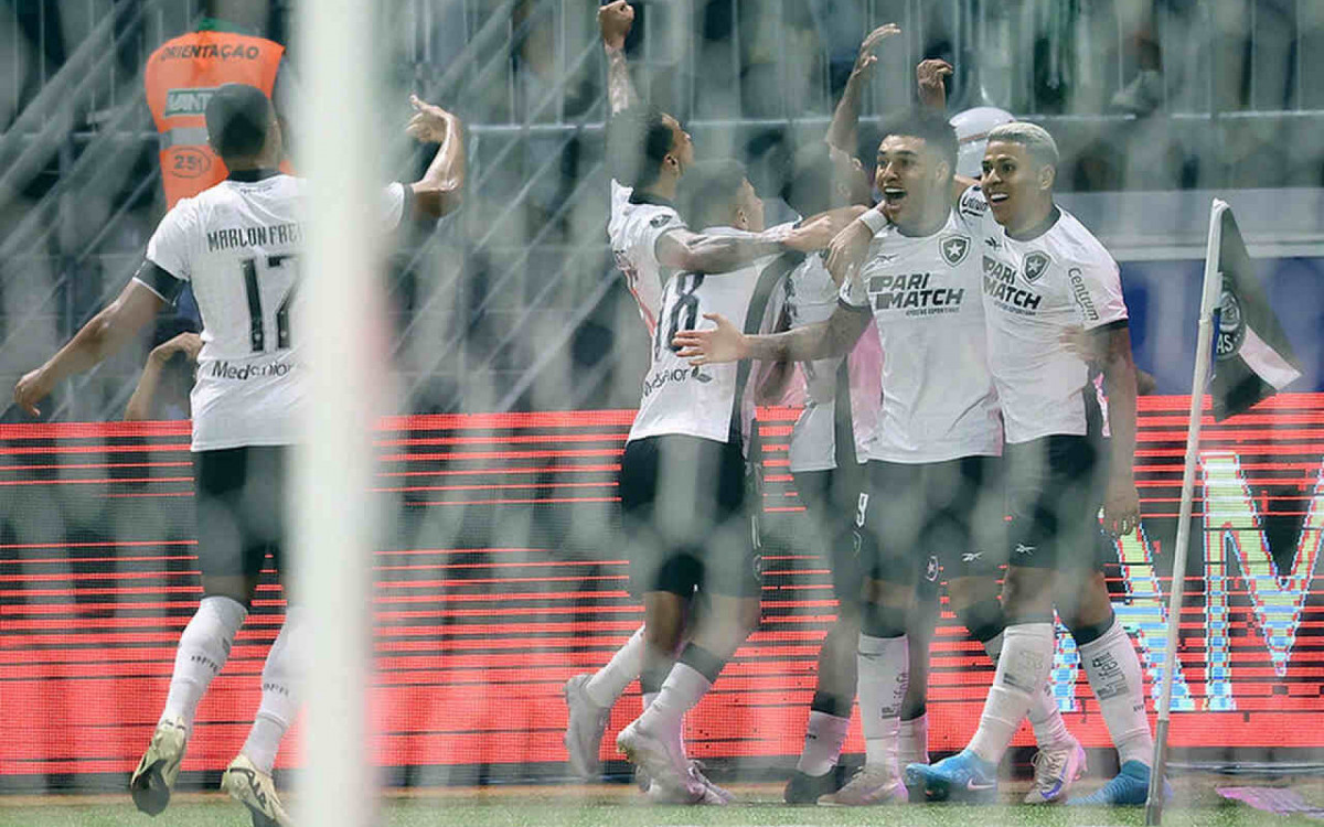 Botafogo chega ao Morumbis para encerrar jejum de uma década. Saiba qual!