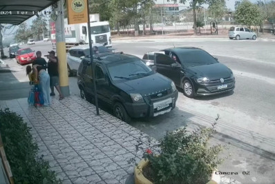 Morre PM baleado na frente dos filhos em Bangu