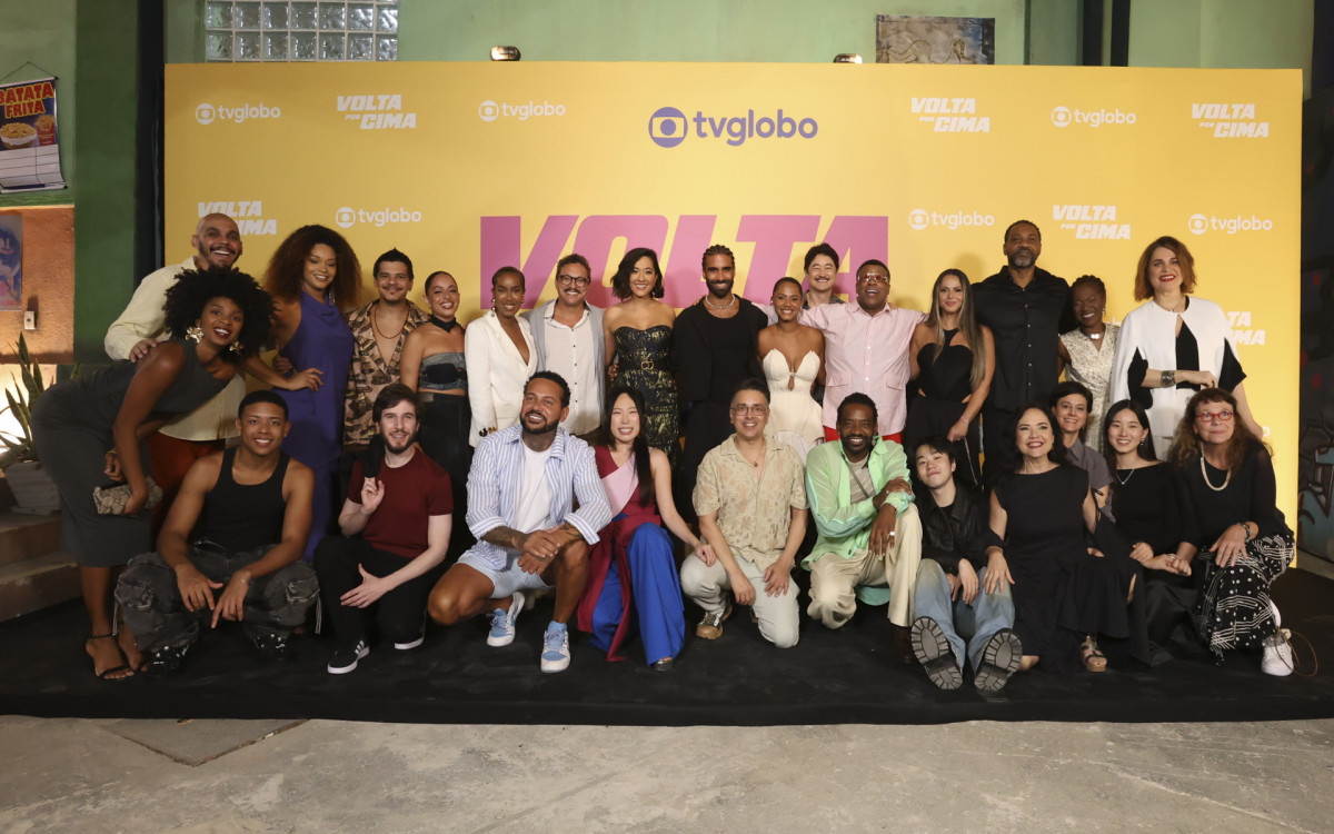 Elenco de \'Volta Por Cima\' se reúne em festa de lançamento