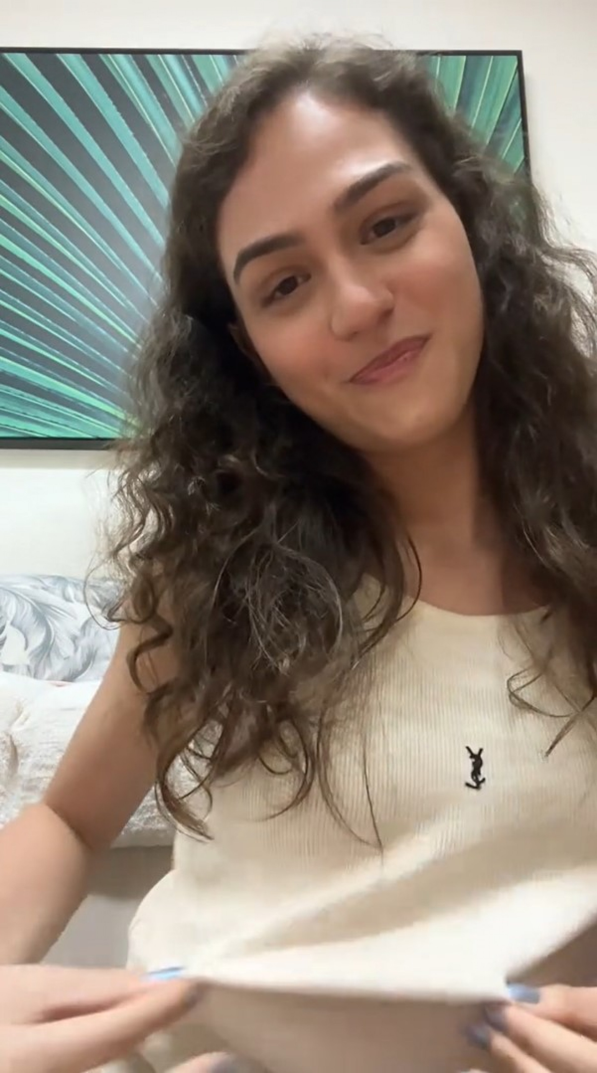 Fã consegue pegar camiseta usada por Shawn Mendes no Rock in Rio mesmo depois do show acabar - Reprodução / TikTok