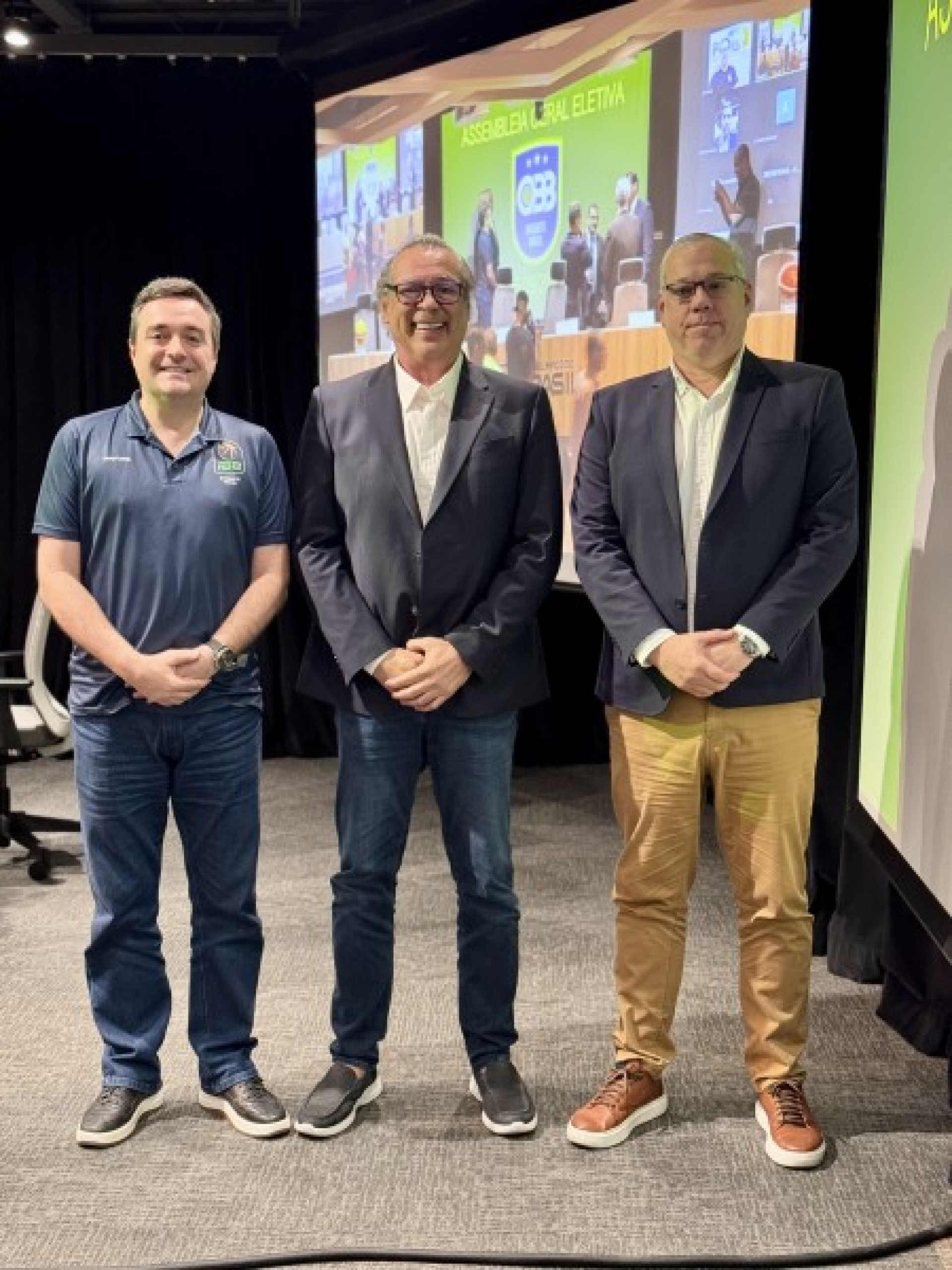 Fábio Deschamps (à esquerda), Guy Peixoto (ao centro) e Marcelo Sousa (à direita) - Divulgação/CBB