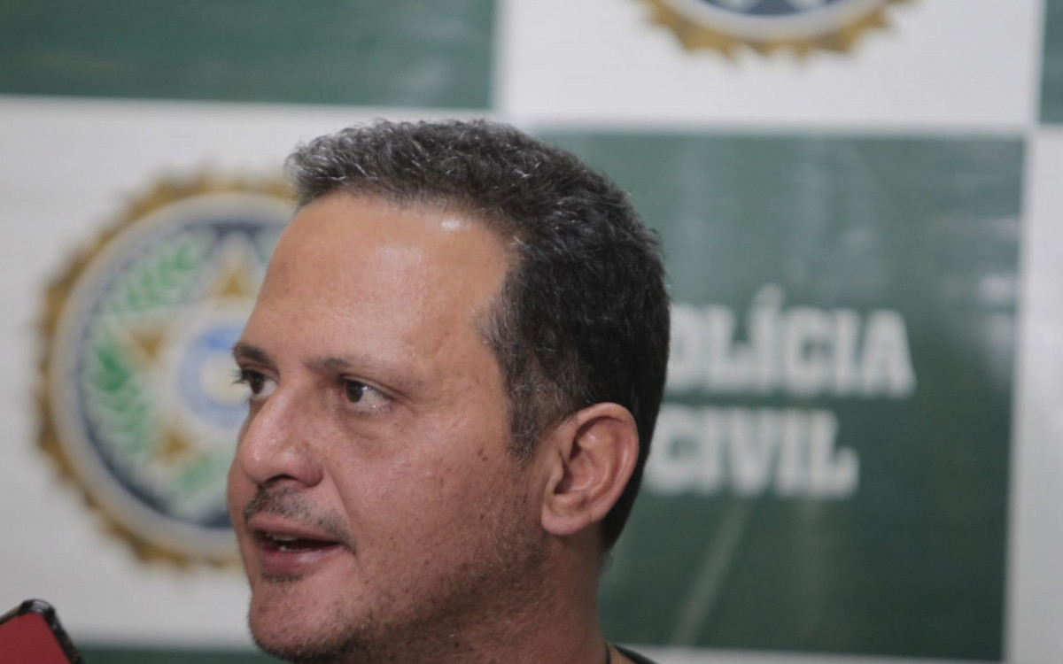 Delegado Gustavo Castro, titular da da 27ªDP, responsável por operação que prendeu torcedores - Reginaldo Pimenta/Agência O DIA