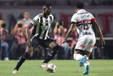 Luiz Henrique, do Botafogo, tem alta hospitalar após passar mal em jogo da Libertadores