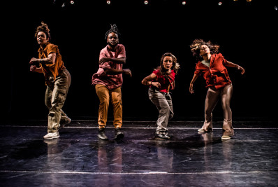 Bonde do Jack estreia 'Batidas por Minuto' em teatro de Caxias