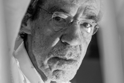 Morre o poeta Armando Freitas Filho