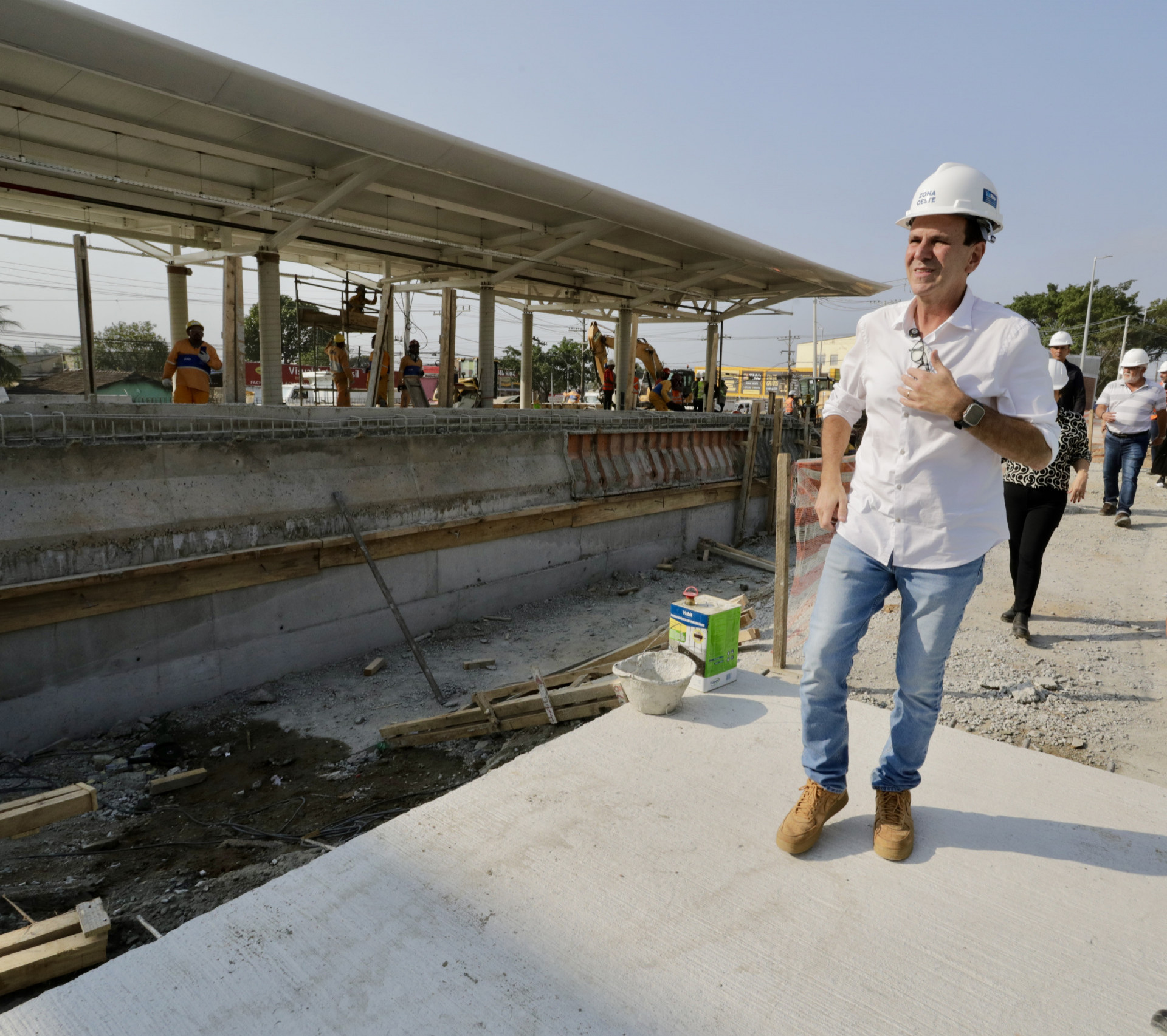 Eduardo Paes visita Terminal Curral Falso e garante a ampliação do projeto Conexão BRT 

 - Divulgação