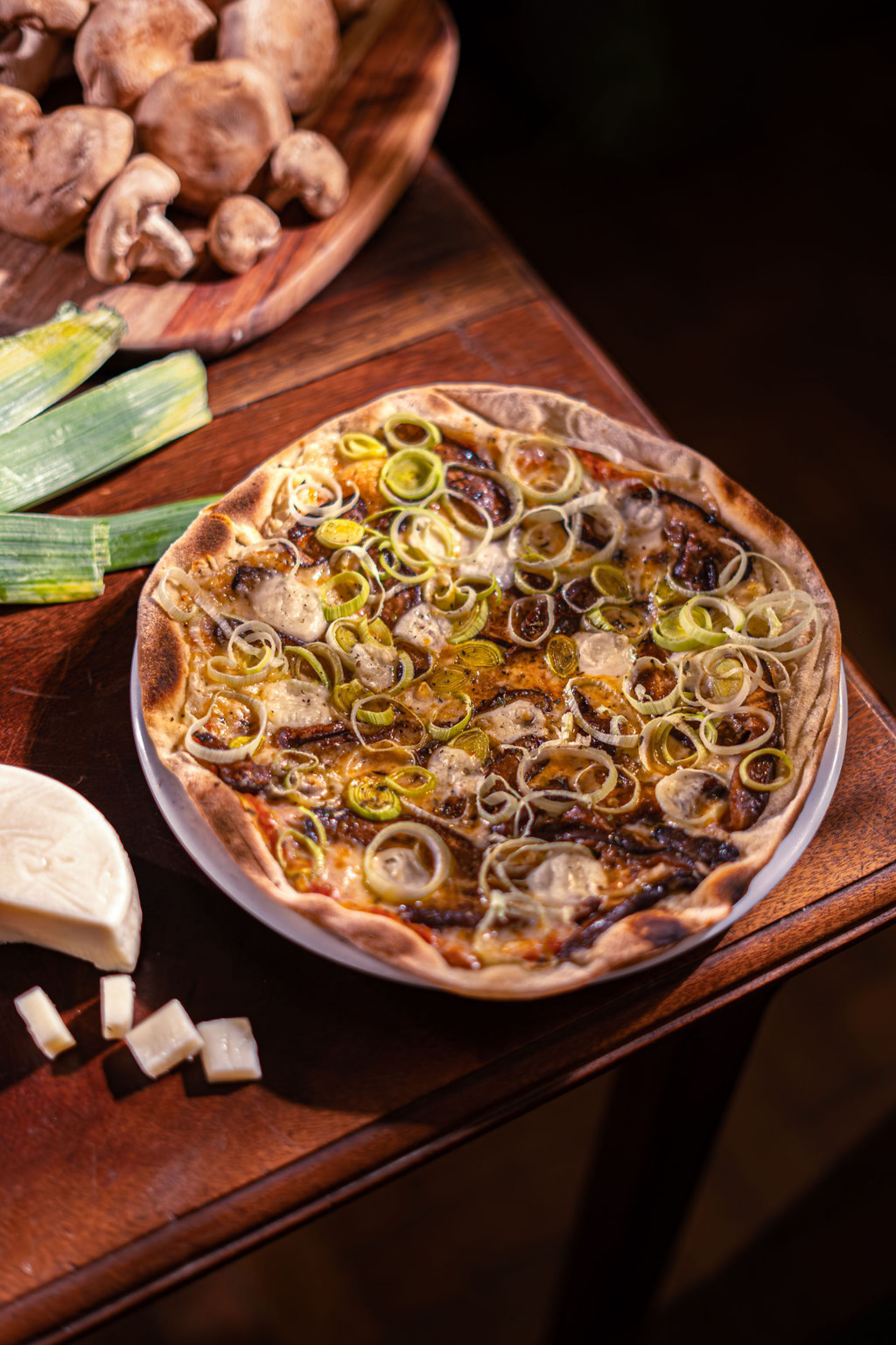 Pizza Origem Terê, do Manjericão (R$ 54,80) - Agência Gastrô