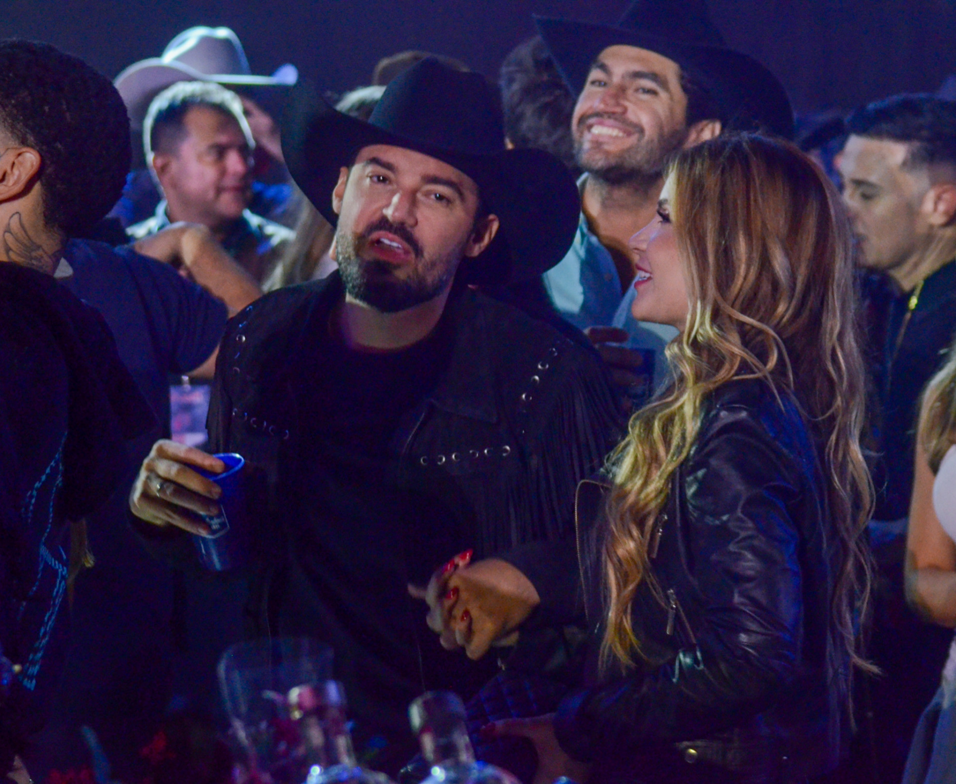 Fernando Zor aproveita atrações do Rodeio de Jaguariúna, no interior de São Paulo, com a nova namorada, Lara Bissi - Araújo / Agnews