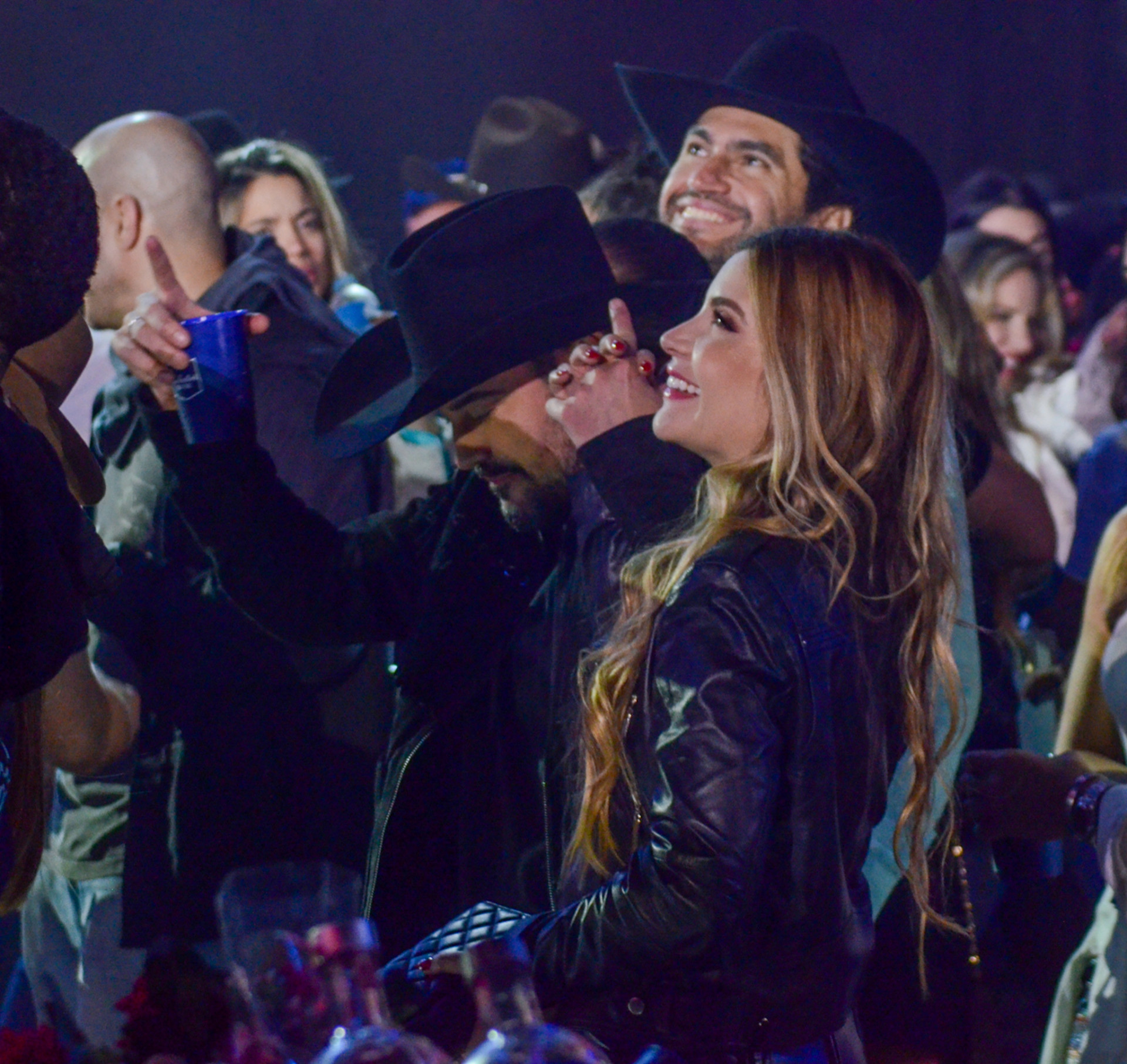 Fernando Zor aproveita atrações do Rodeio de Jaguariúna, no interior de São Paulo, com a nova namorada, Lara Bissi - Araújo / Agnews